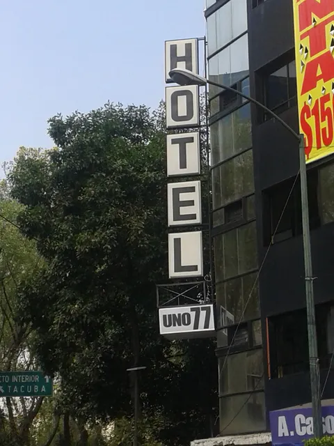 HOTEL UNO 77