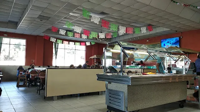 BUFFET 5 y 10 COMIDA CHINA