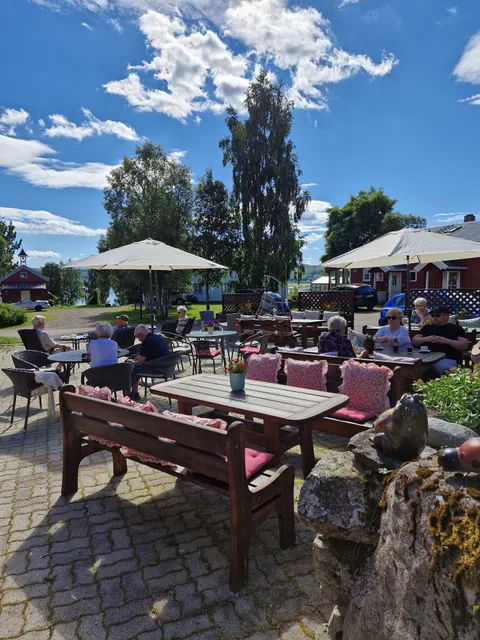 Røkenes Gård Restaurant og Gjestehus