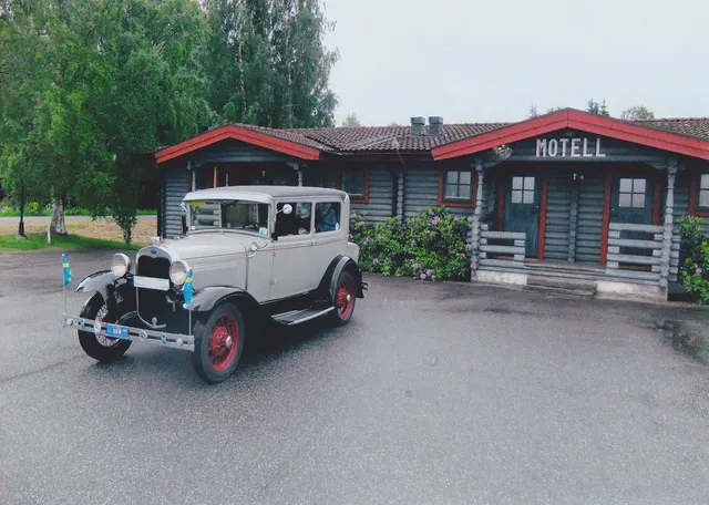 Sannakroa Motell & Restaurang