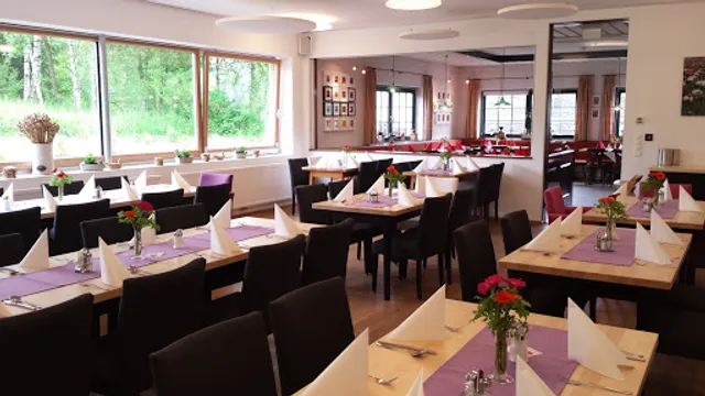 Mohnwirt Neuwiesinger