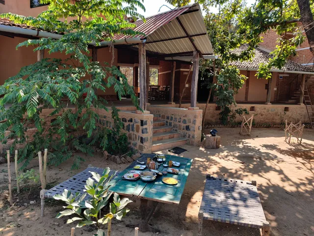 Surwahi Social Ecoestate Kanha