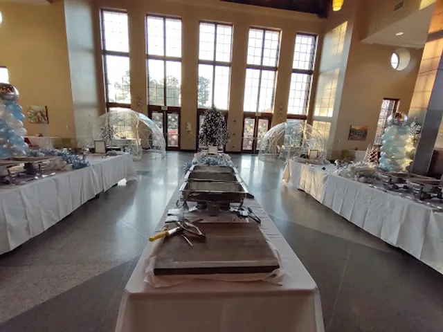 Lakeside Dining Hall