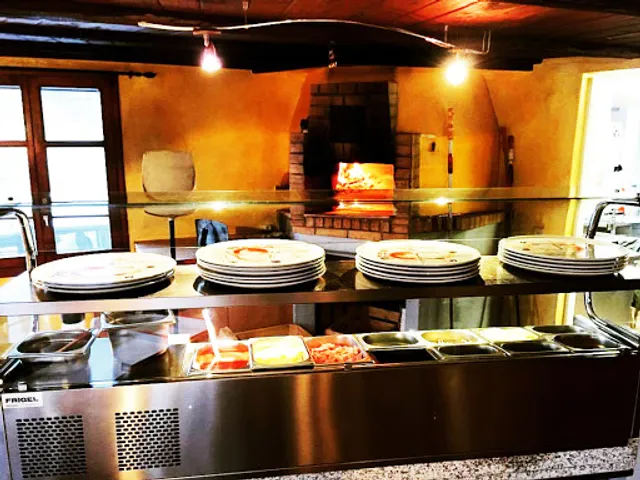 Da Rocco Pizzeria Ristorante Pizza-Kurier