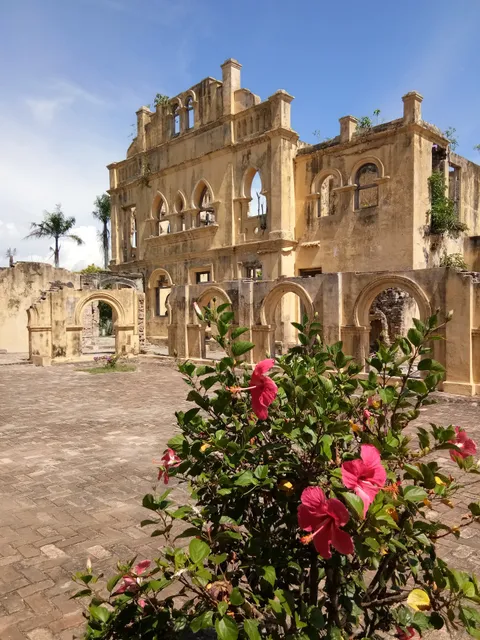 Taman Raia Savanna Batu Gajah