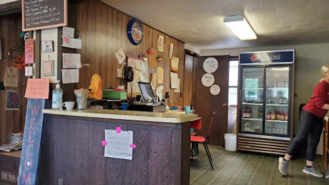 Rhinelander Dina Mia Pizza