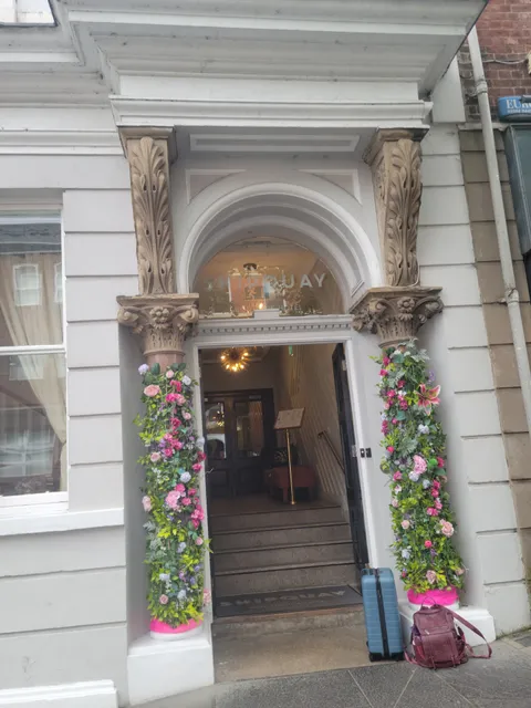 The Ship's Key Aparthotel