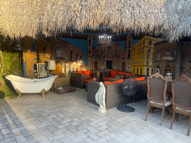 Jama Benn Jama - Most Unique Restaurant In Miami