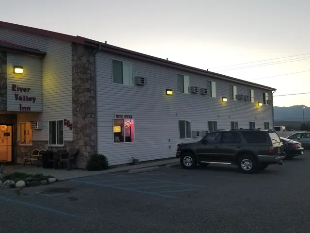River Valley Inn