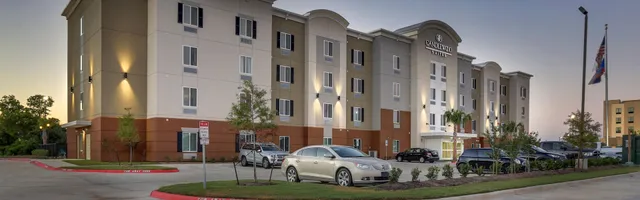 Candlewood Suites College Station at University by IHG