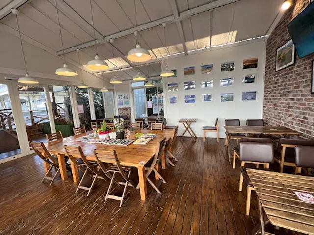 ひげのパン屋 北のぱん焼小屋