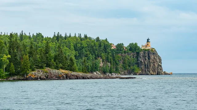 Little Two Harbors/Split rock
