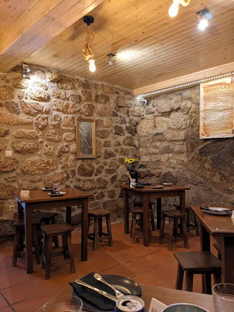 Casa da Gruta Food&Wine