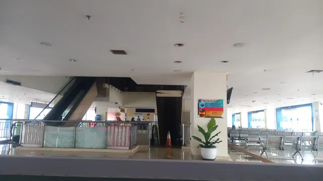 Terminal Pulo Gebang, Jakarta Timur