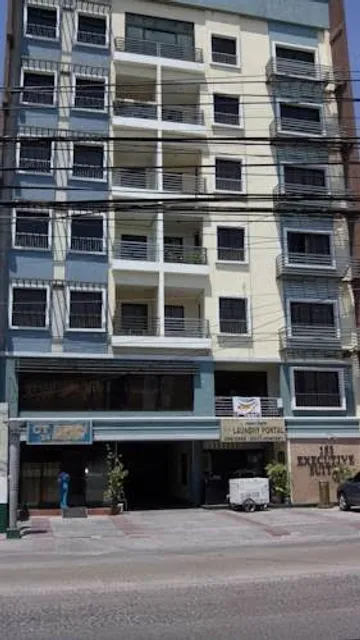 153 Executive Suites