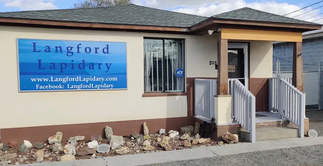 Langford Lapidary Rock-N-Jewelry Store