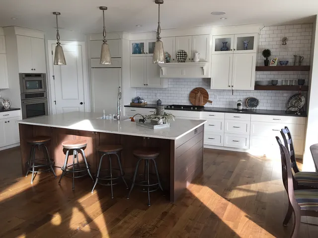 Wooded Hollow Cabinetry