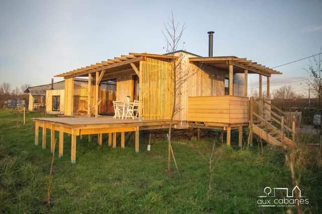 Aux Cabanes • L’hébergement le plus proche de la Nature