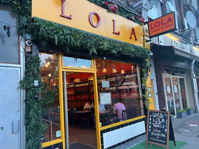Lola Tapas & Wine - Restaurant Oval