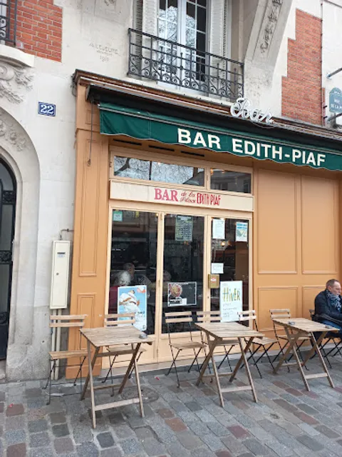 Bar de la Place Edith Piaf