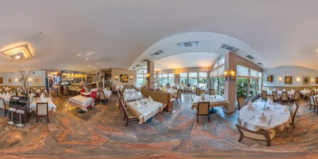 Ristorante Cortile Kainz & Zarbo GmbH