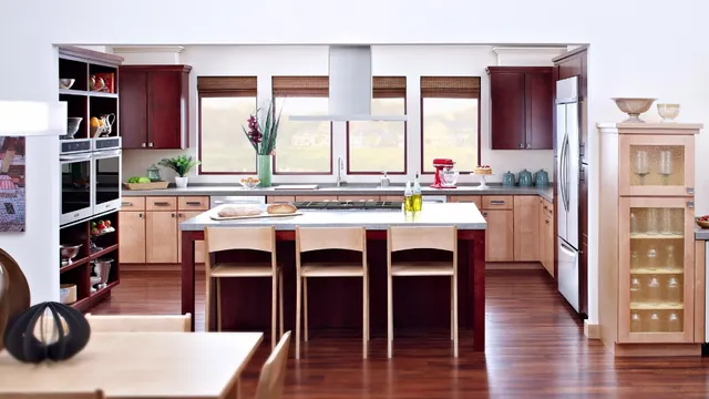 "D" Boy Maytag Home Appliance Center