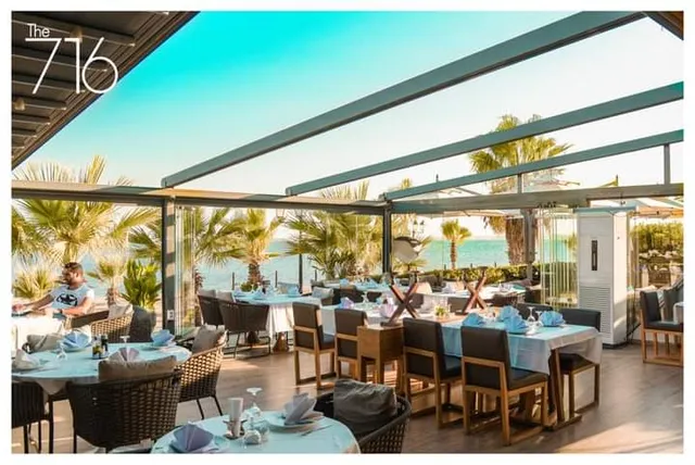 The 716 Cafe & Restaurant