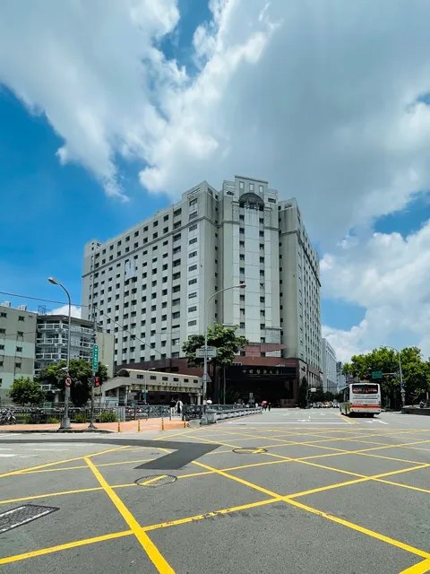 China Medical University Yingcai Campus