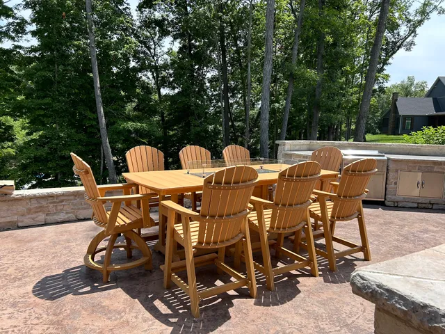 Southern Outdoor Furniture