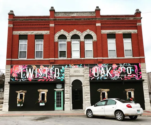 Twisted Oak Boutique