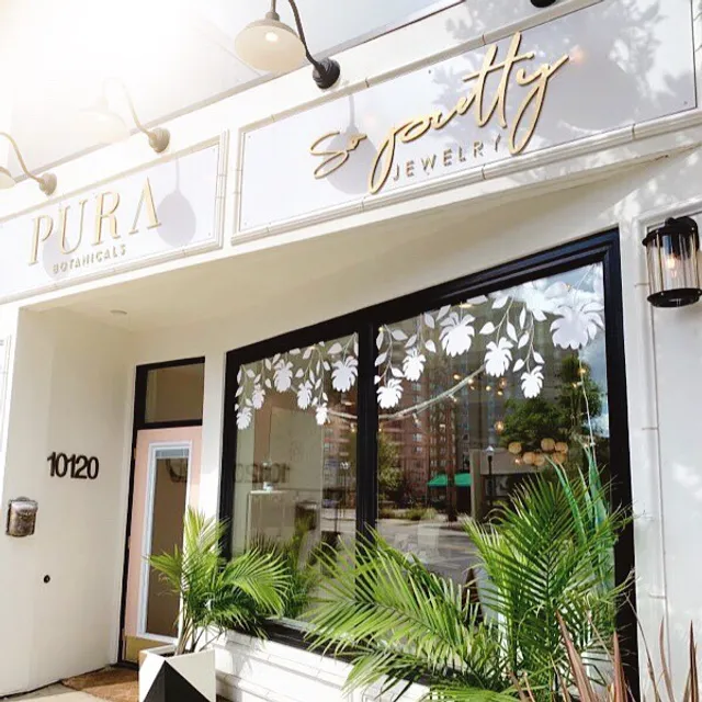 So Pretty Cara Cotter