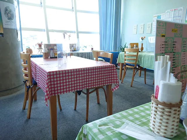 シェ・ロンフウ