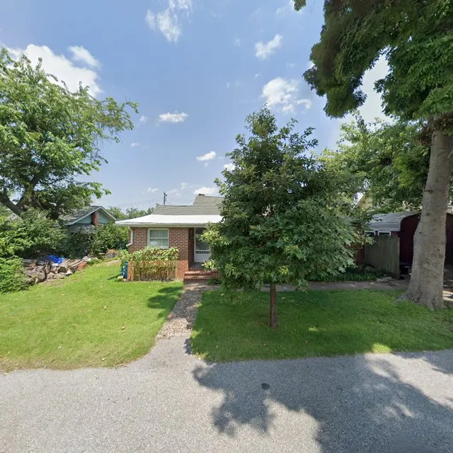New Loft w/South River View from Treehouse Deck