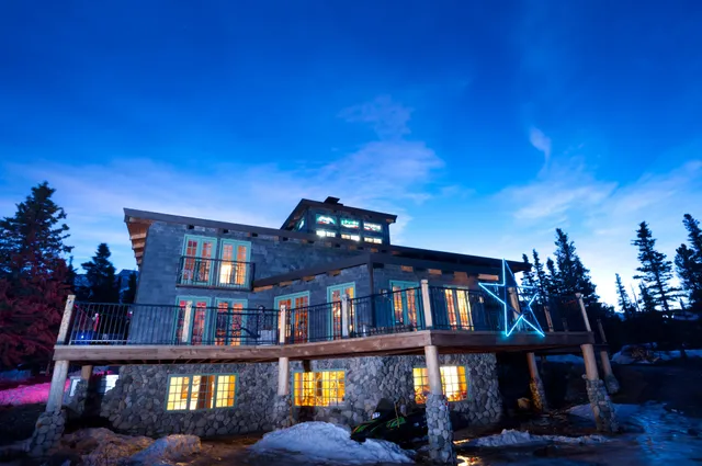 The Lodge at Black Rapids