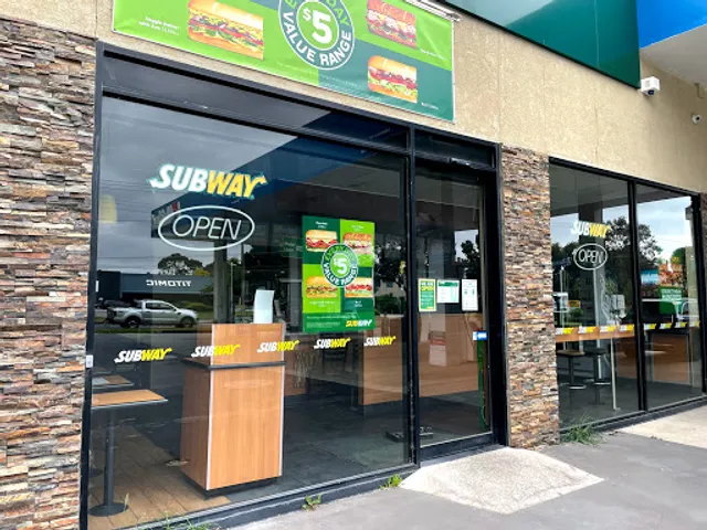 Subway (Notting Hill)