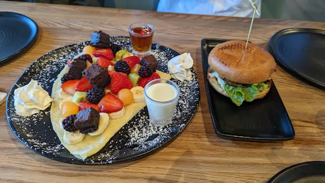 D Spot Dessert Cafe Hamilton