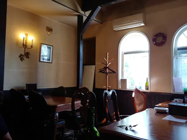 Dining & Bar Le Creer