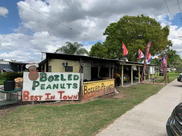 Lott's First Choice Fruit Stand
