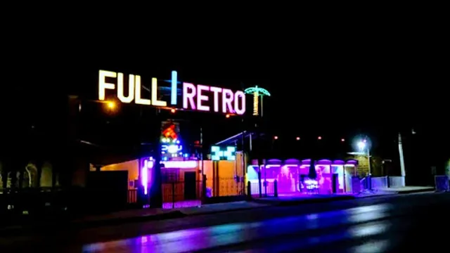 Full Retro