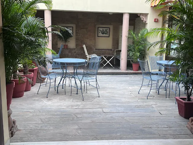 Ratnika - A Vegetarian Restaurant