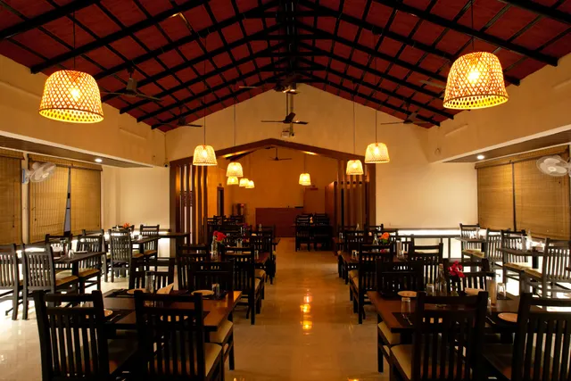 Kattabomman High Class Multi Cuisine Restaurant- Non Veg, Veg Restaurant Yercaud Salem, Tamil Nadu
