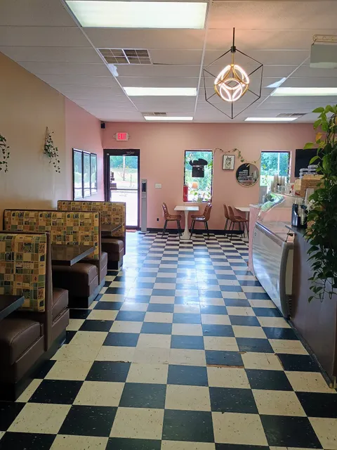 Jalisco's Sweet Scoops & Sips