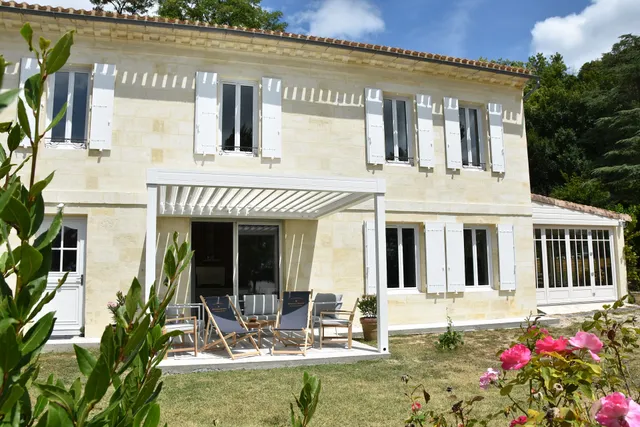 Secret de la Corniche 4* - Gîte 6 chambres : sunset au ponton, piscine, pétanque & brasero