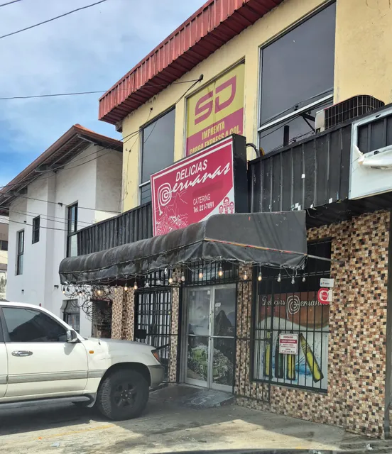 Delicias Peruanas | Parque Lefevre