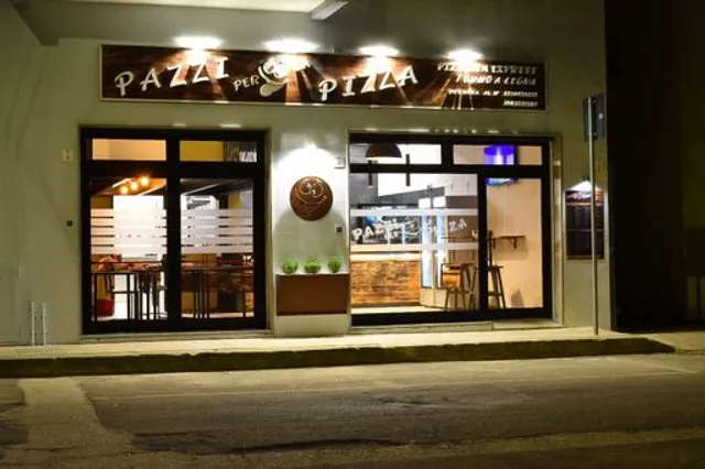 Pazzi Per La Pizza