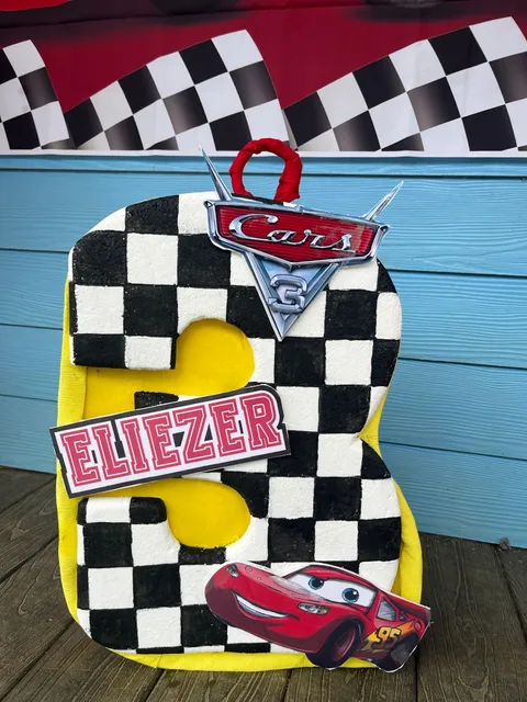 Lili’s balloons store