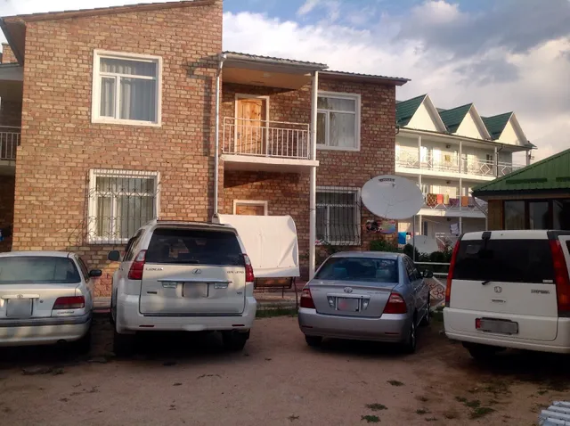 Gostevoy Dom "Senator"