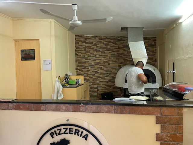 Pizzeria La Bota