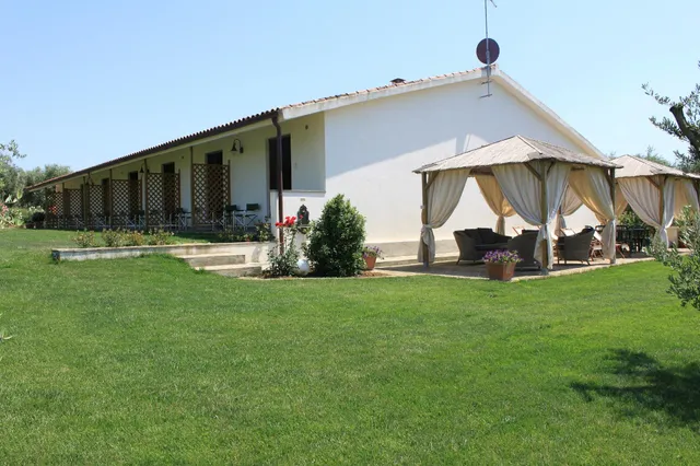Farmhouse Il Migliarino