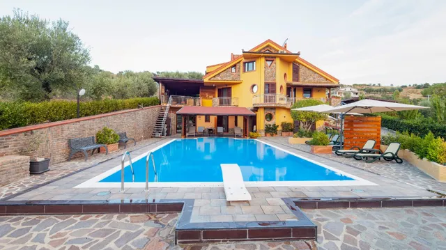 B&B & VITA con piscina